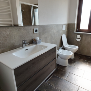 Bagno comune cam 5 e 6